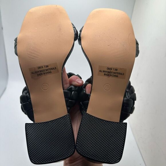 CUSHIONAIRE Women's Braided Heel Sandal +Memory Foam 7.5 BLACK - Picture 5 of 7